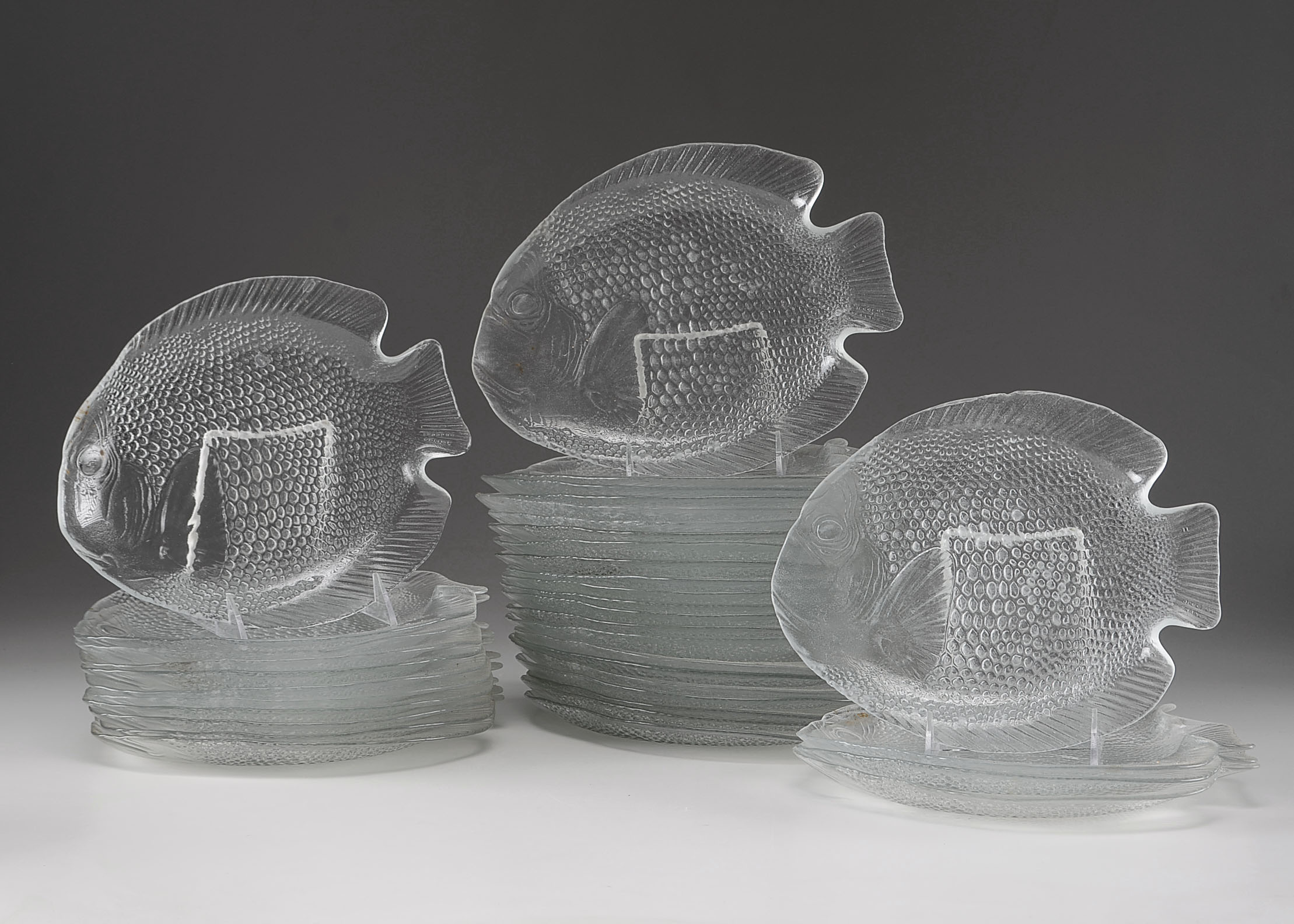 Clear Fish Plates EBTH