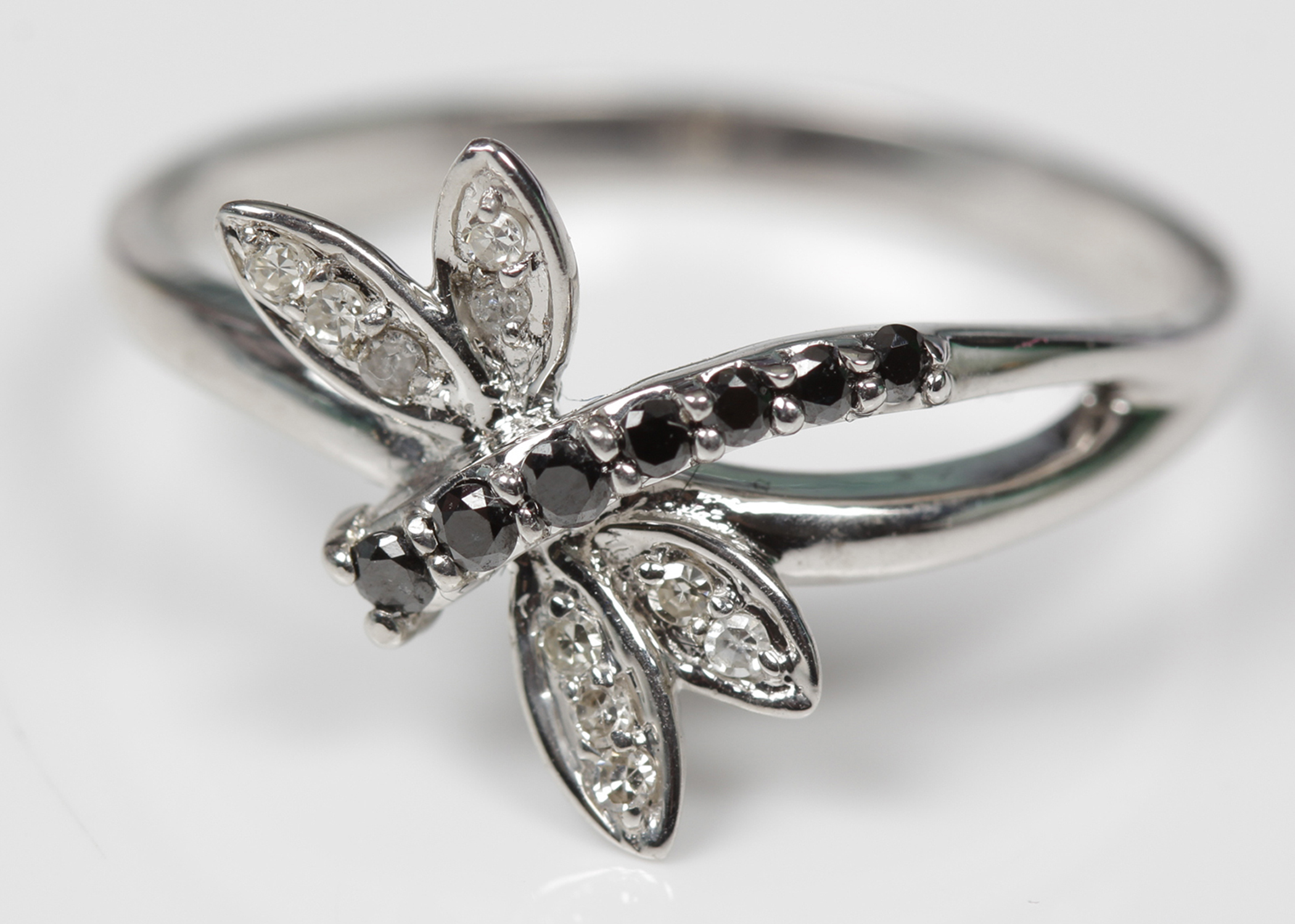14K White Gold Diamond Dragonfly Ring EBTH