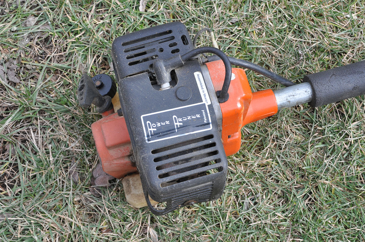 Power Pruner Telescoping Gas Powered Pole Saw EBTH