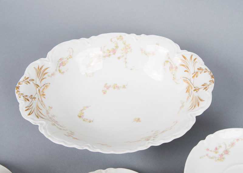 Antique Theodore Haviland Limoges "Norma" Pattern China Set EBTH