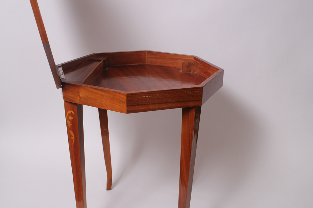 Vintage Octagon Inlaid Italian Music Box Table EBTH