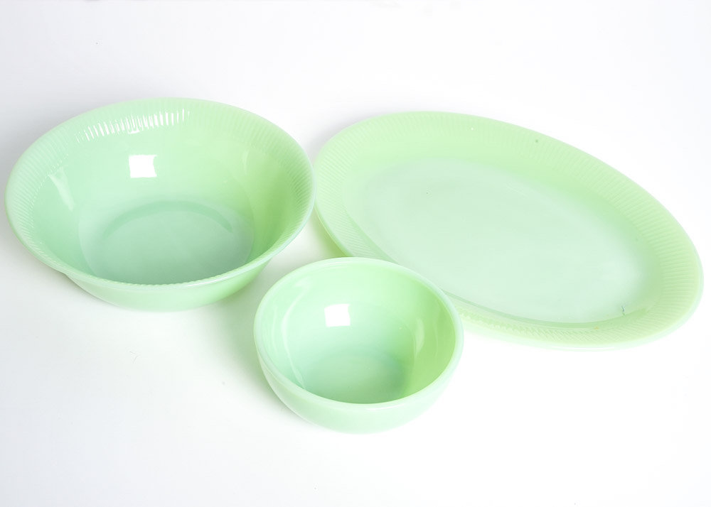 Set of Fire King Serving Dishes EBTH