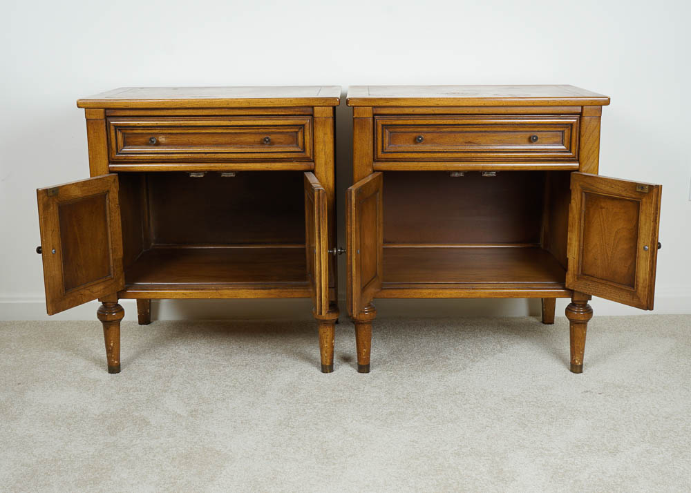 White Fine Furniture Butternut Wood Nightstand Pair EBTH