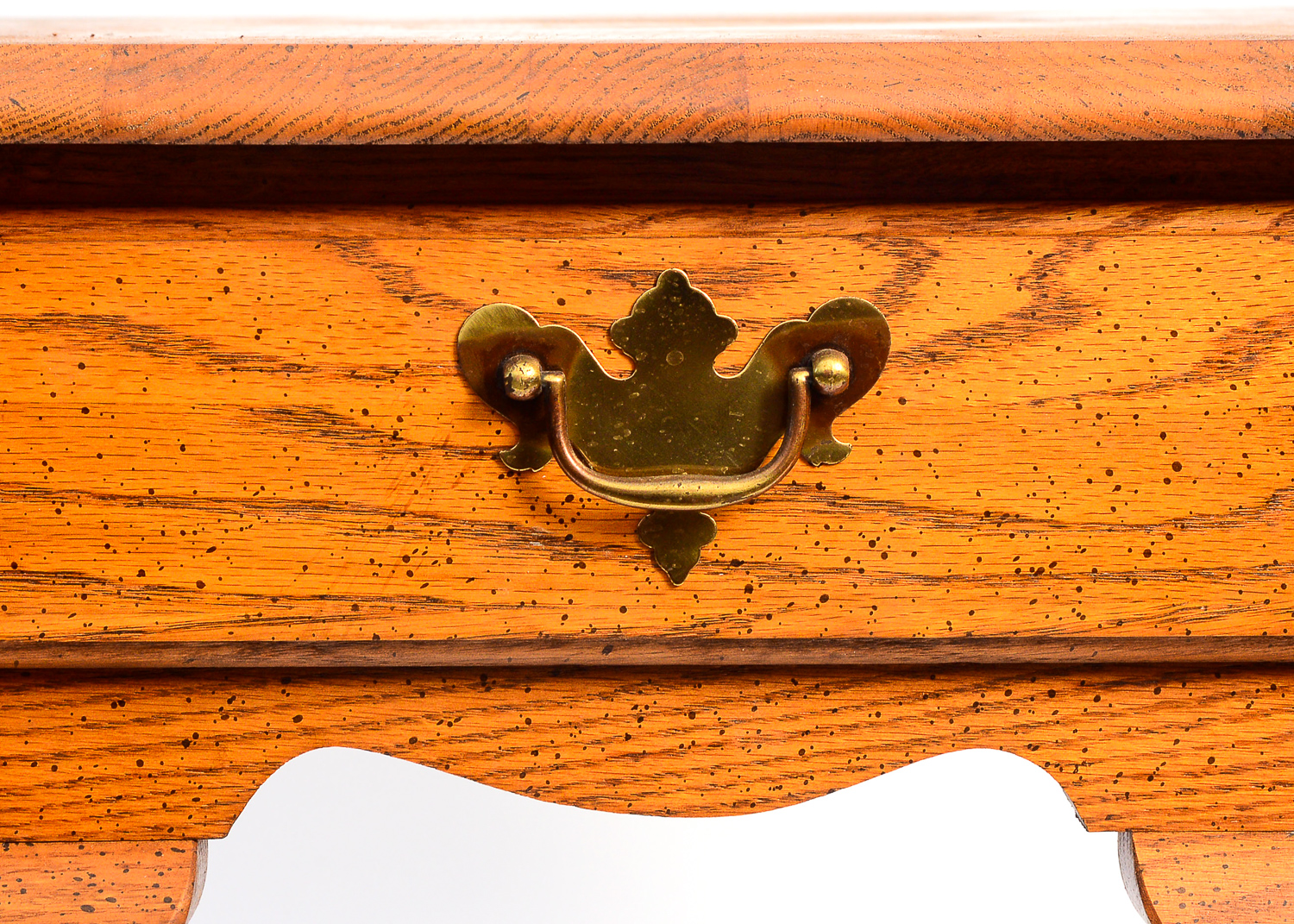 Broyhill Side Table EBTH