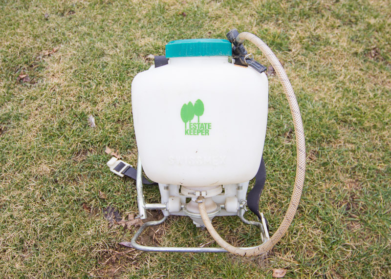Estate Keeper 4 Gallon Backpack Sprayer and True Temper Seed Spreader