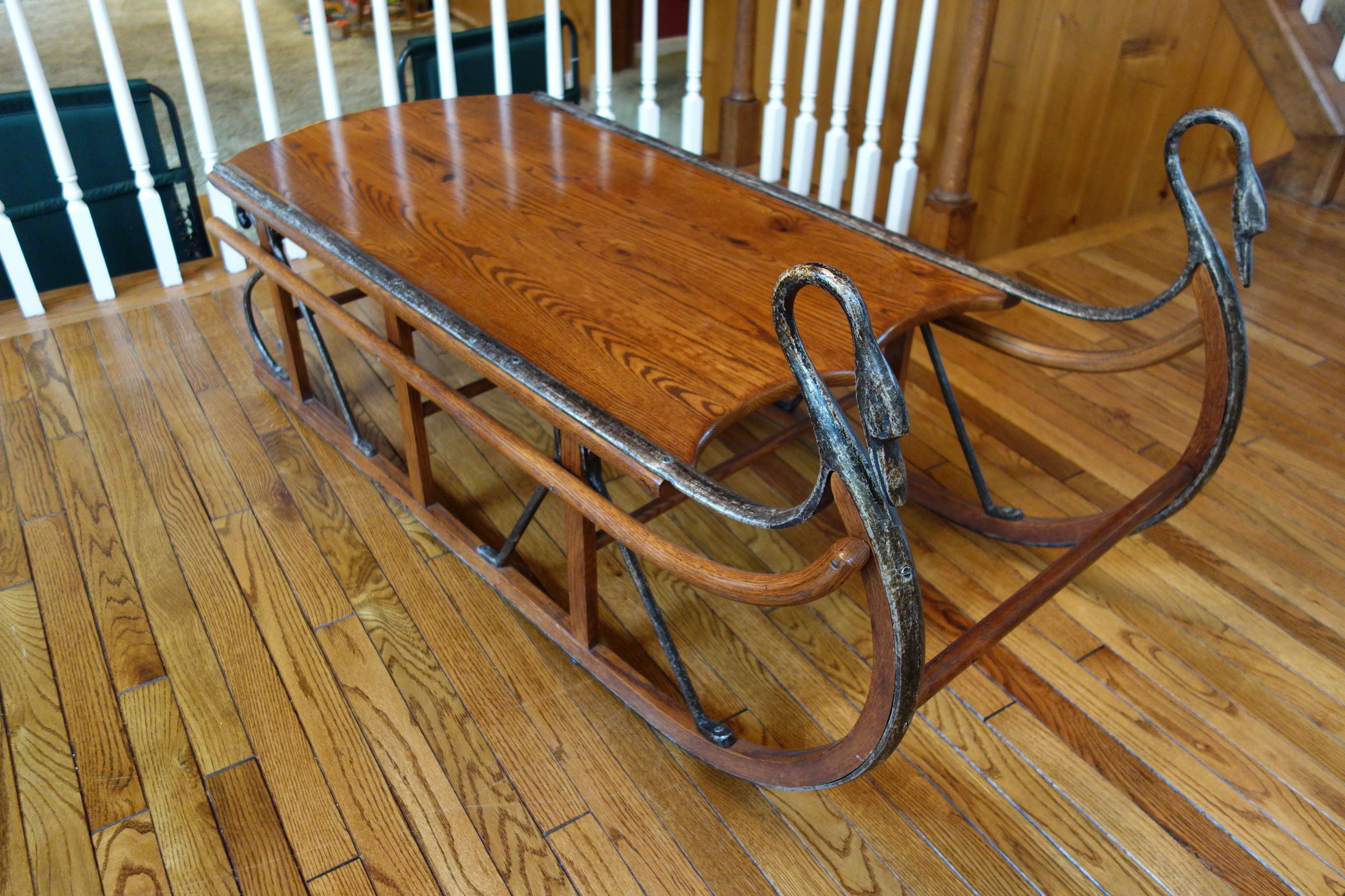 Rare Vintage Tell City Chair Co. Oak Sleigh Table EBTH