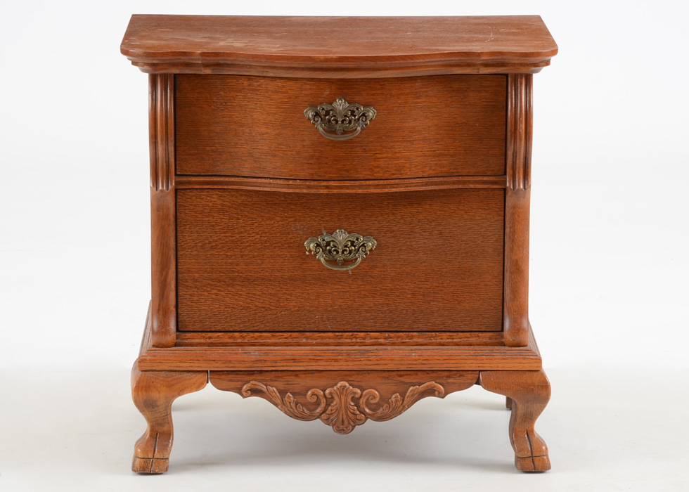 Lexington Furniture Victorian Sampler Collection Nightstand EBTH