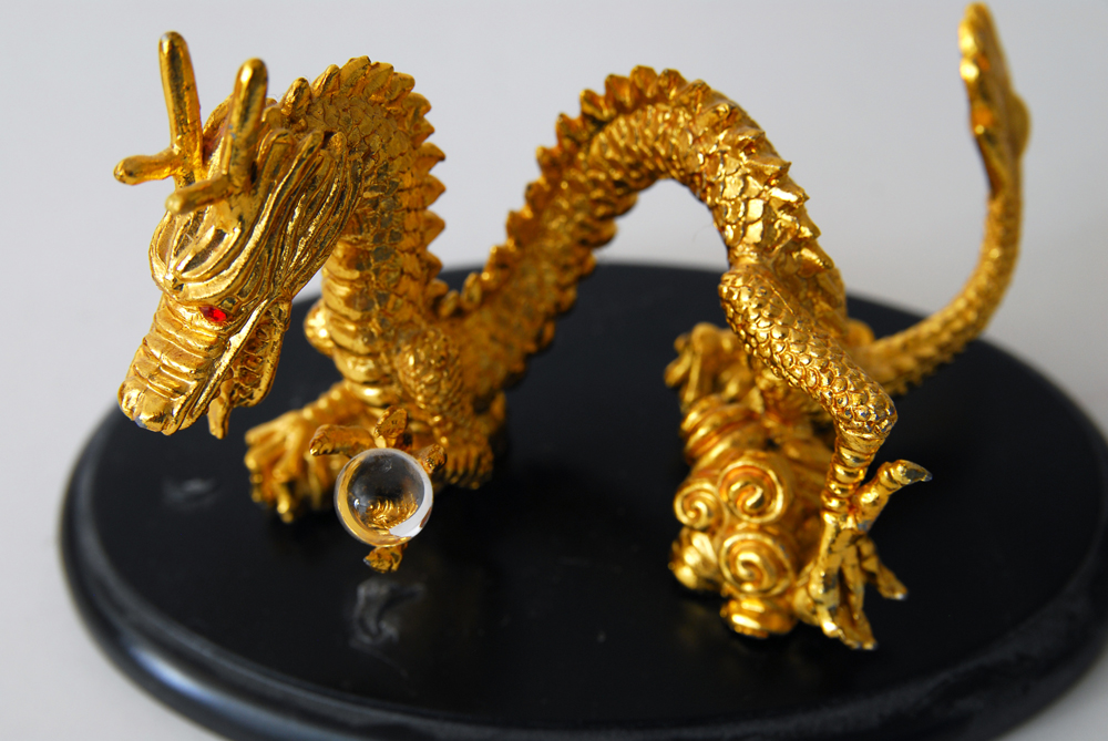 Collection of Chinese Dragon Decor EBTH