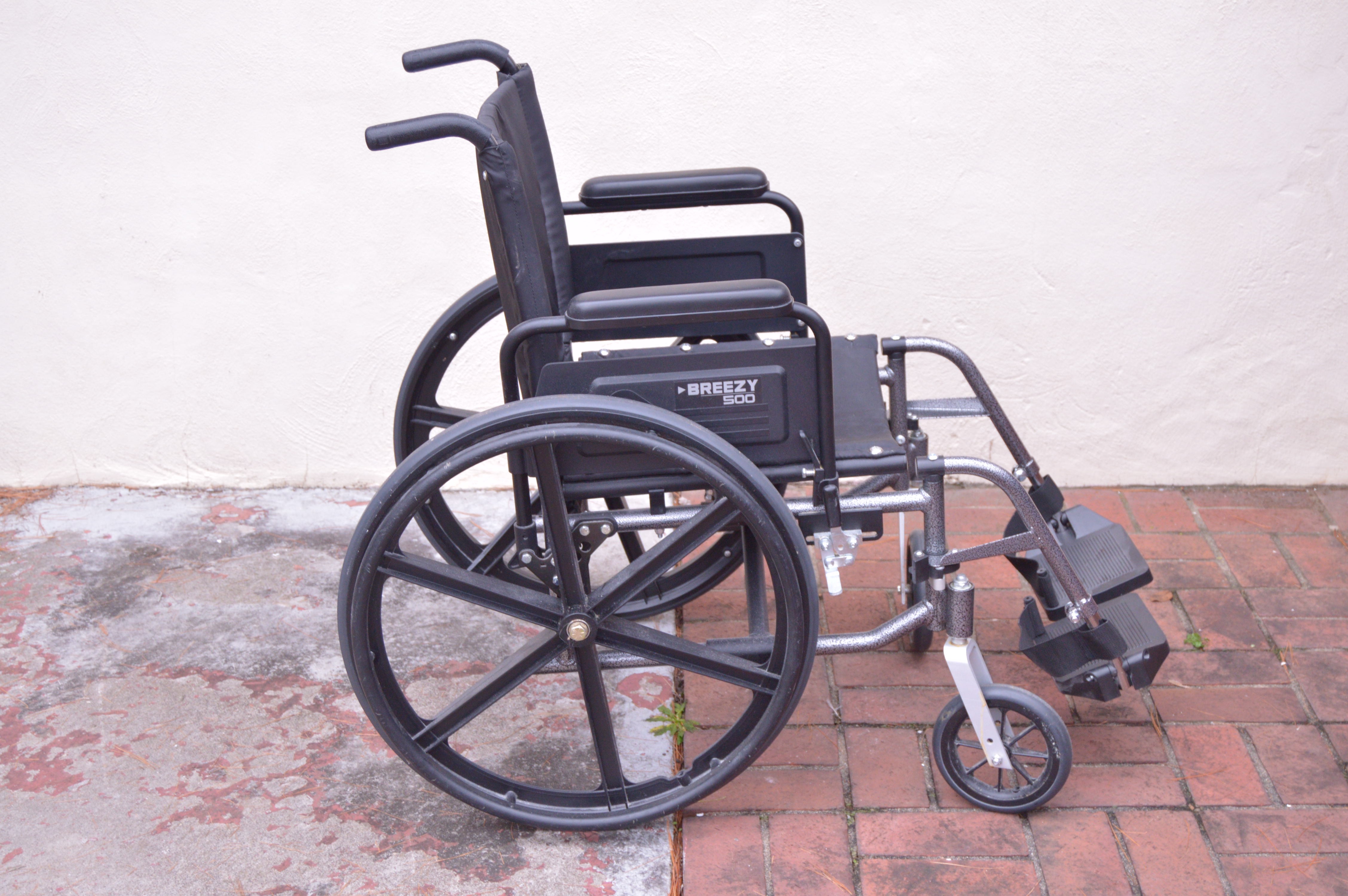 Breezy 500 Collapsible Wheel Chair EBTH