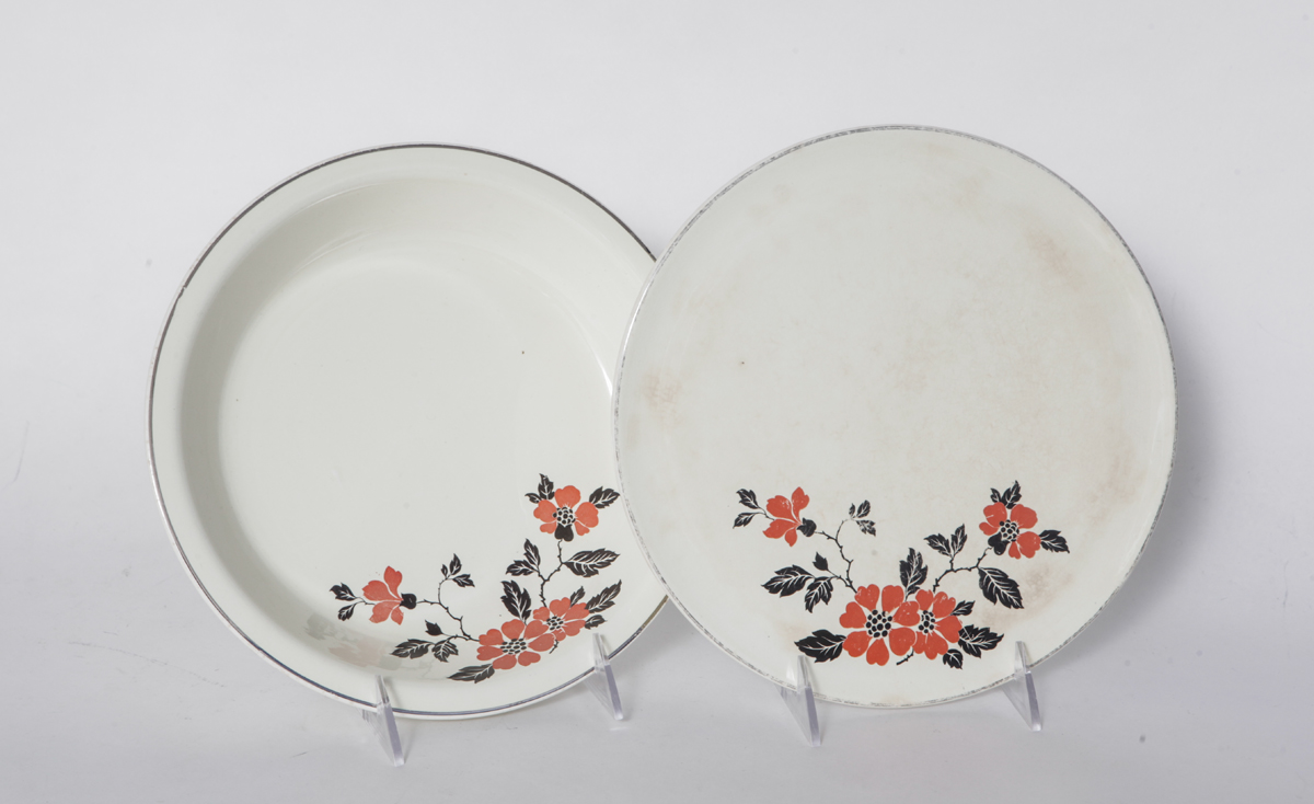 Collection of Halls "Red Poppy Radiance" Kitchen Ware EBTH