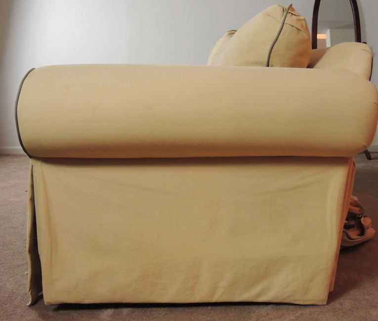 Broyhill TwoCushion Sofa EBTH
