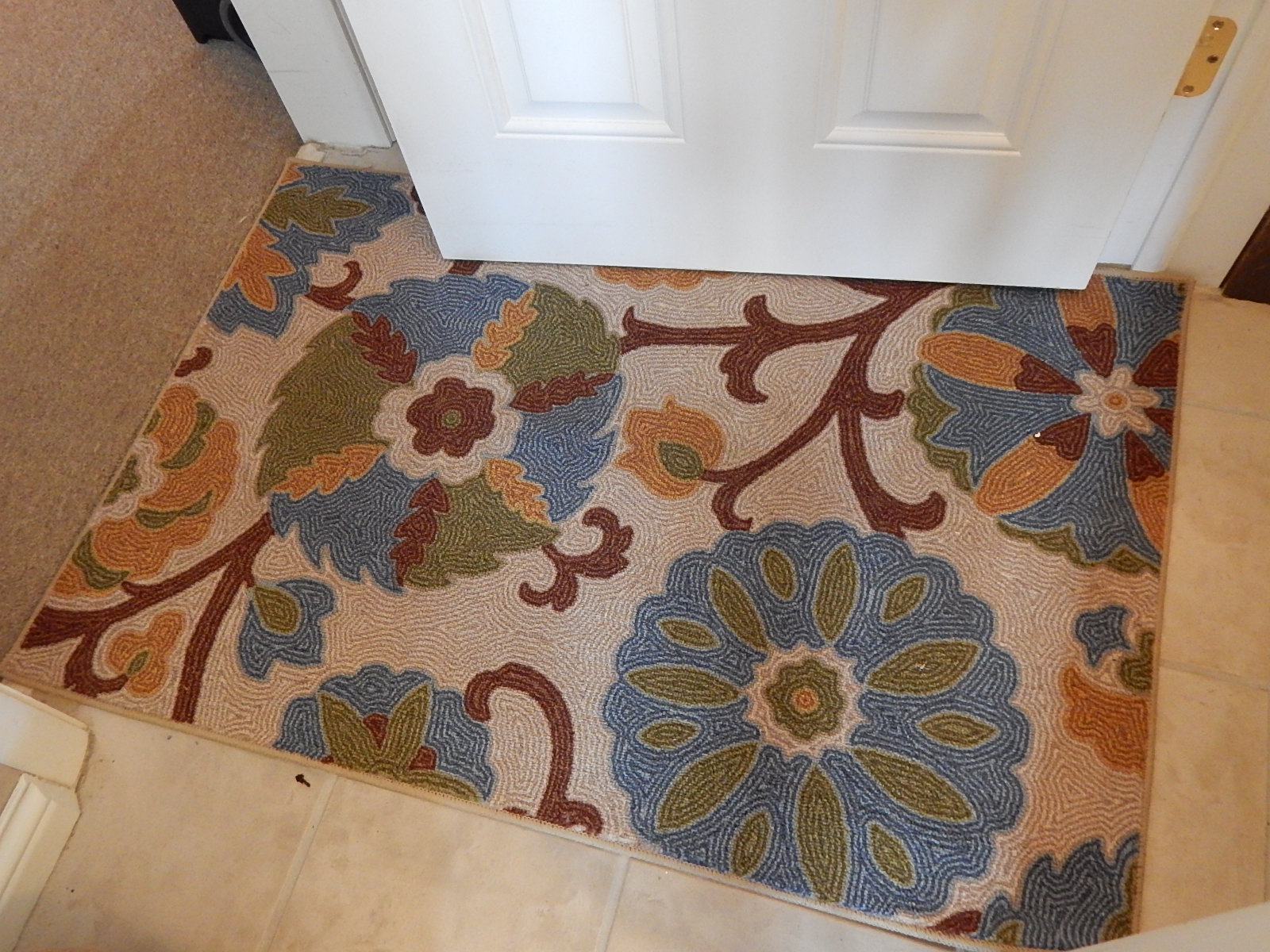 Modern Assorted Accent Rugs Rubber Backed EBTH