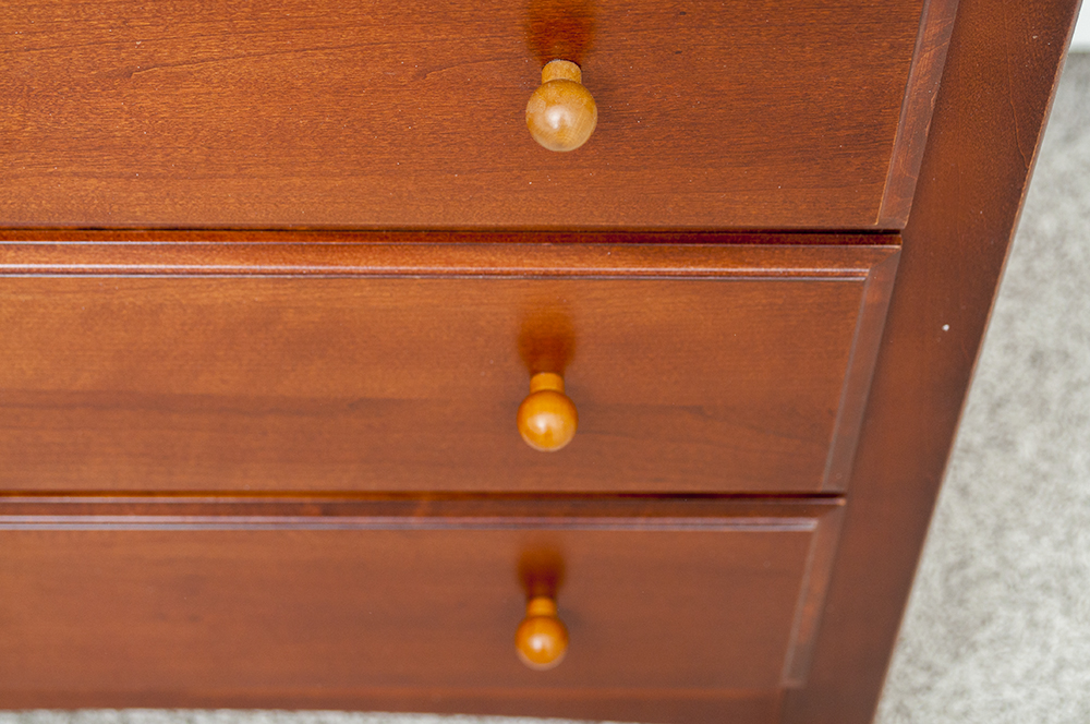 Thomasville Bridges Nightstand EBTH