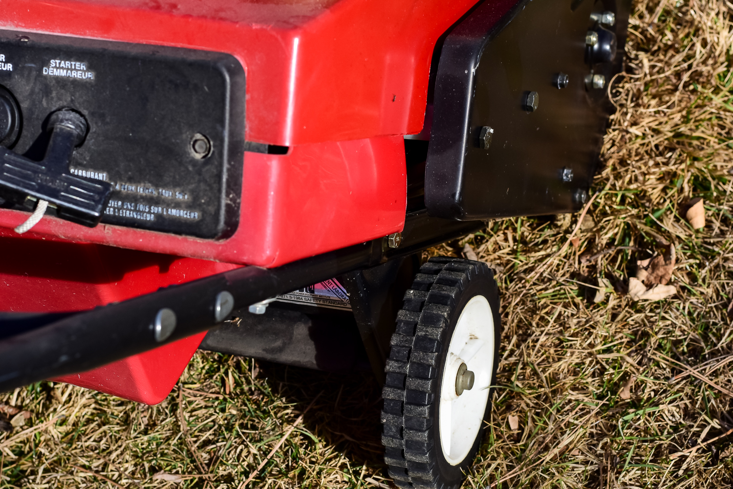 Toro CCR 2000 Power Curve 4.5 HP Gas Powered Snow Blower EBTH