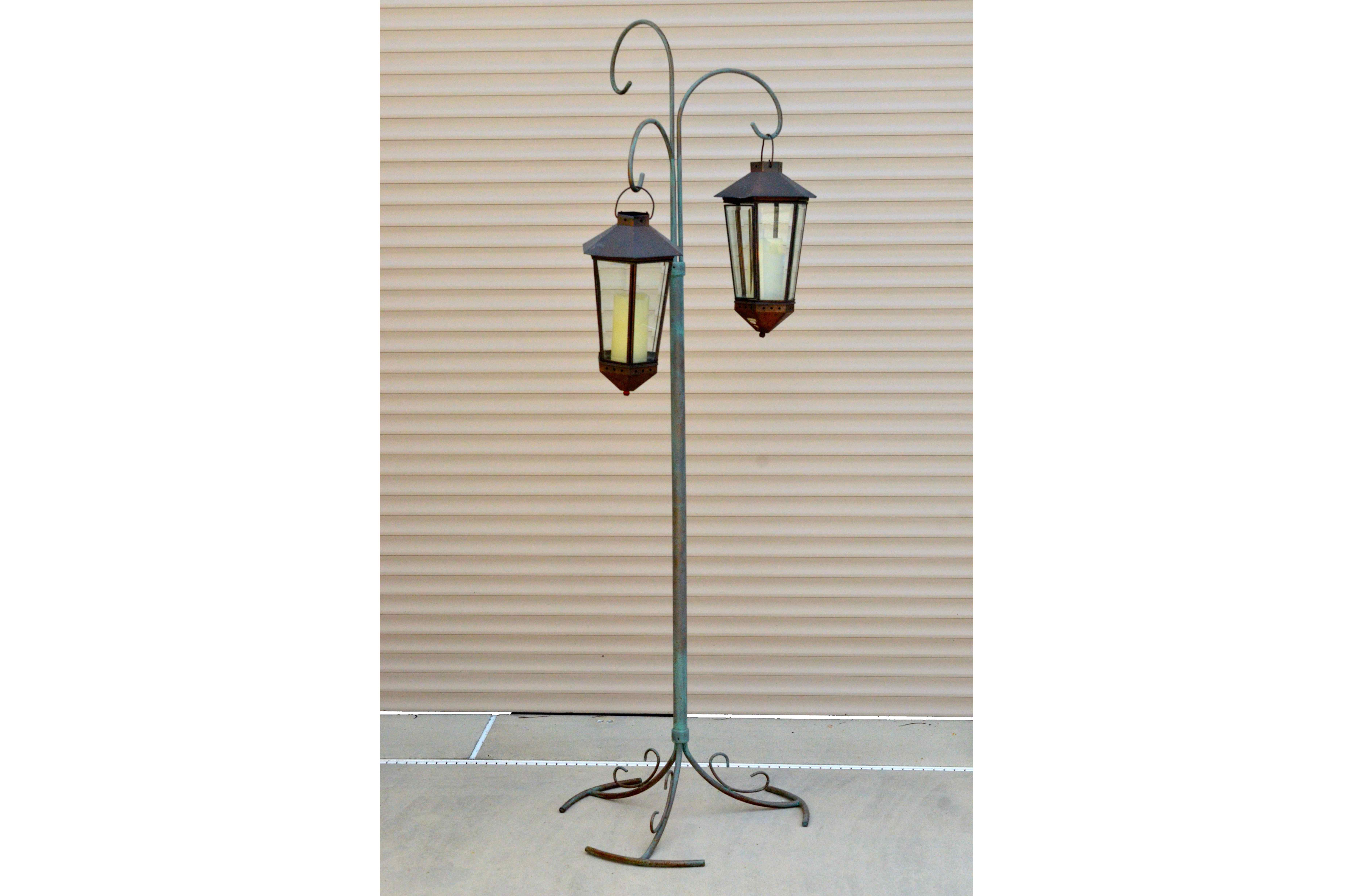 Metal Stand with Hanging Lanterns EBTH