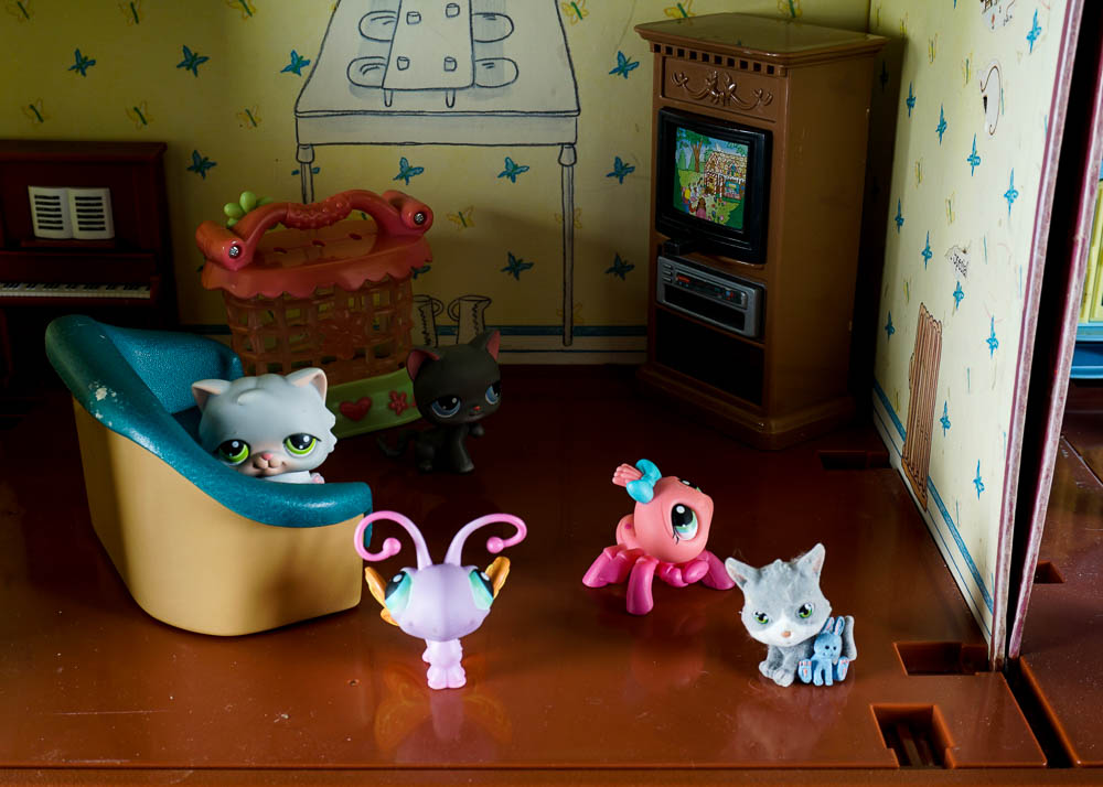 Highly Detailed Madeline Dollhouse and Assorted Toys EBTH