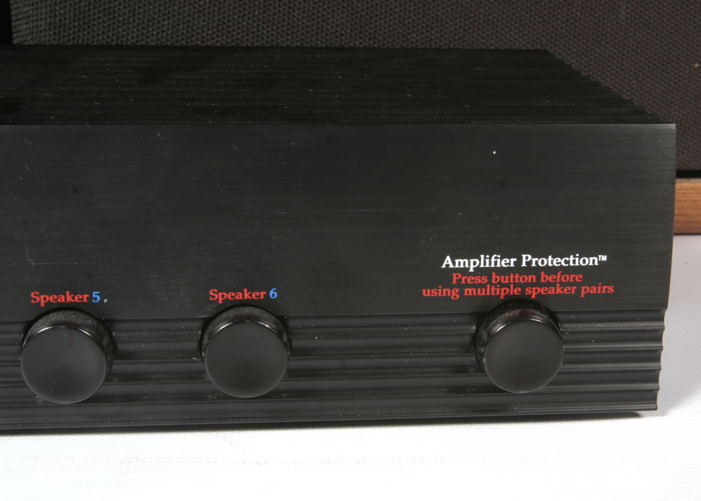 Monster Cable 6Way Speaker Selector with Speakers EBTH