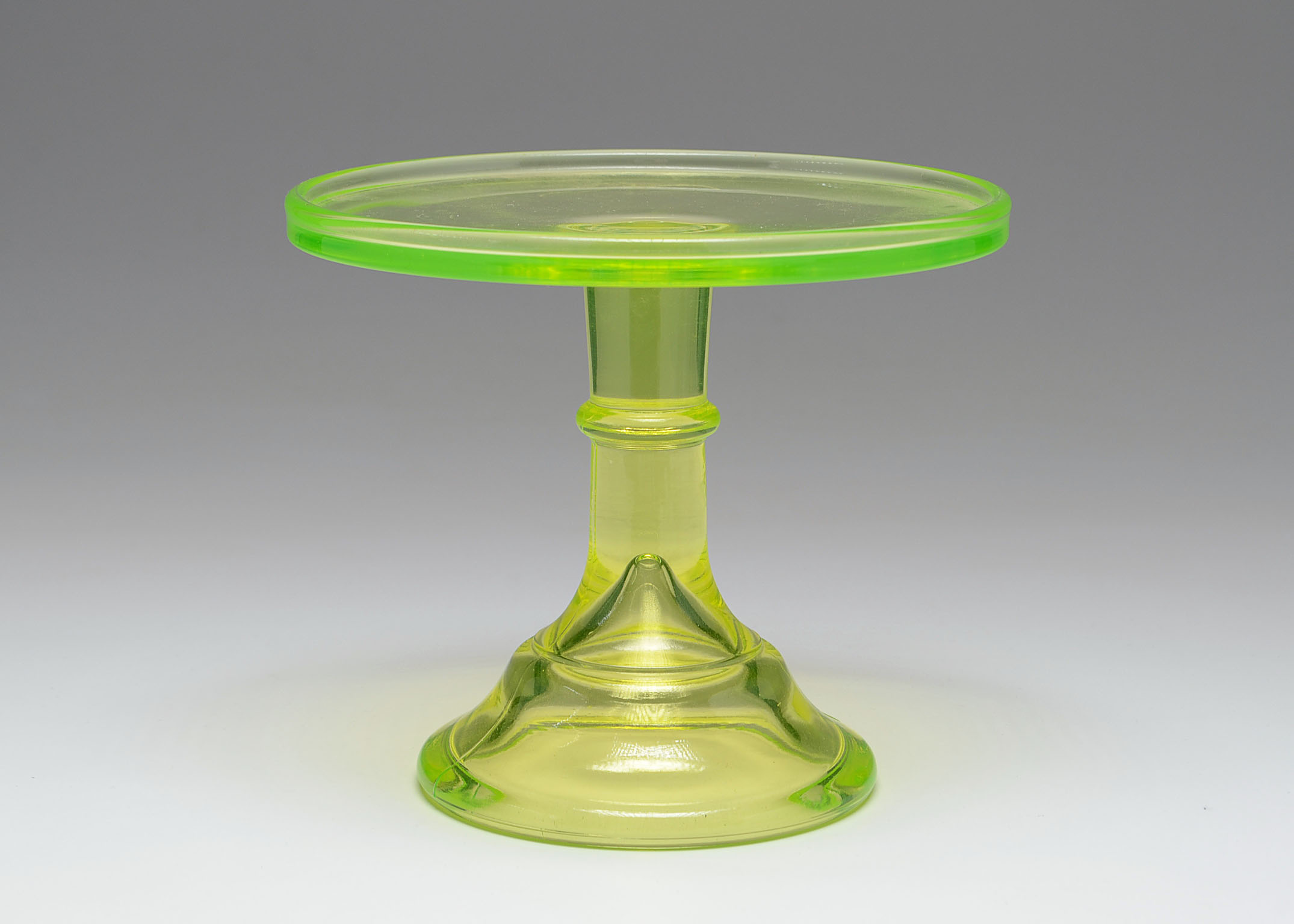 Vaseline Glass Cake or Bon Bon Stand EBTH