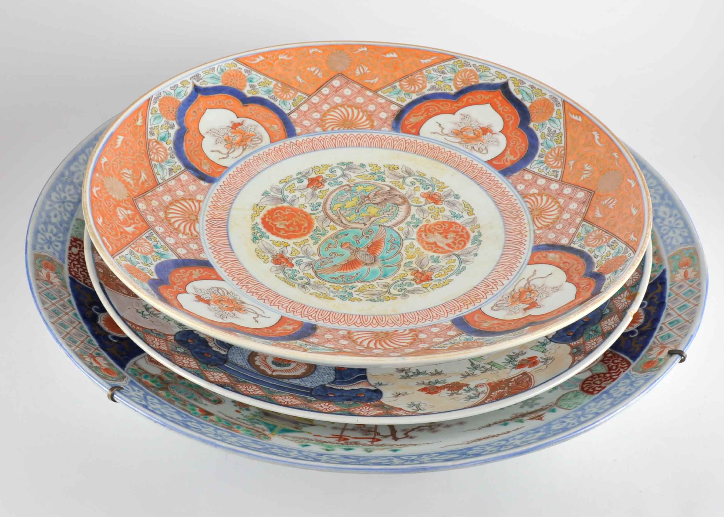 Trio of Decorative Japanese Centerpiece Bowls EBTH