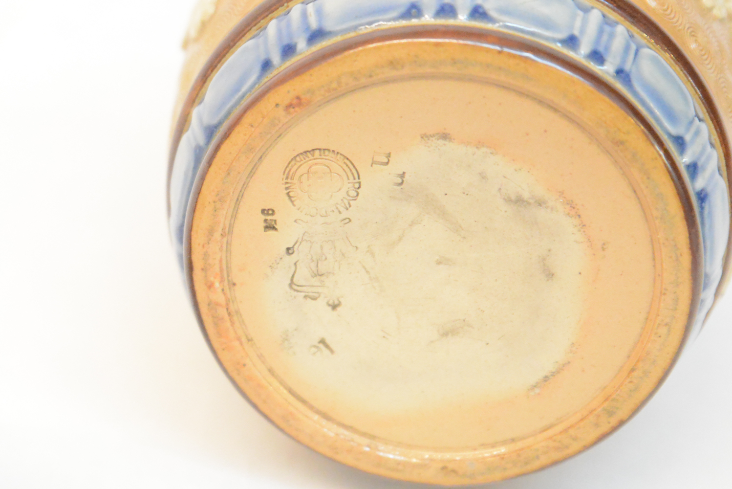 English Royal Doulton Lambeth Stoneware Tobacco Jar EBTH