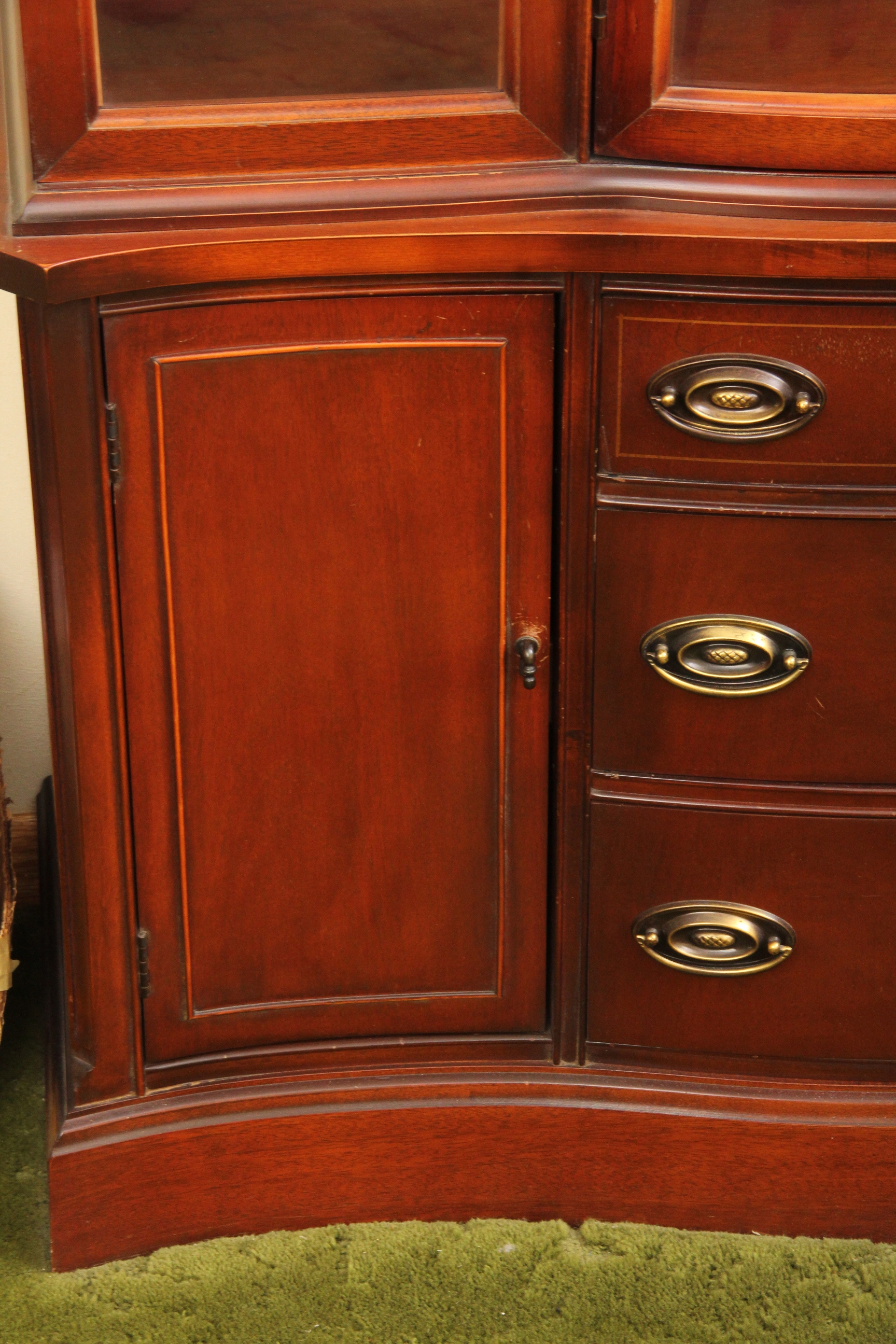 Vintage Bassett Furniture Mahogany Veneer China EBTH