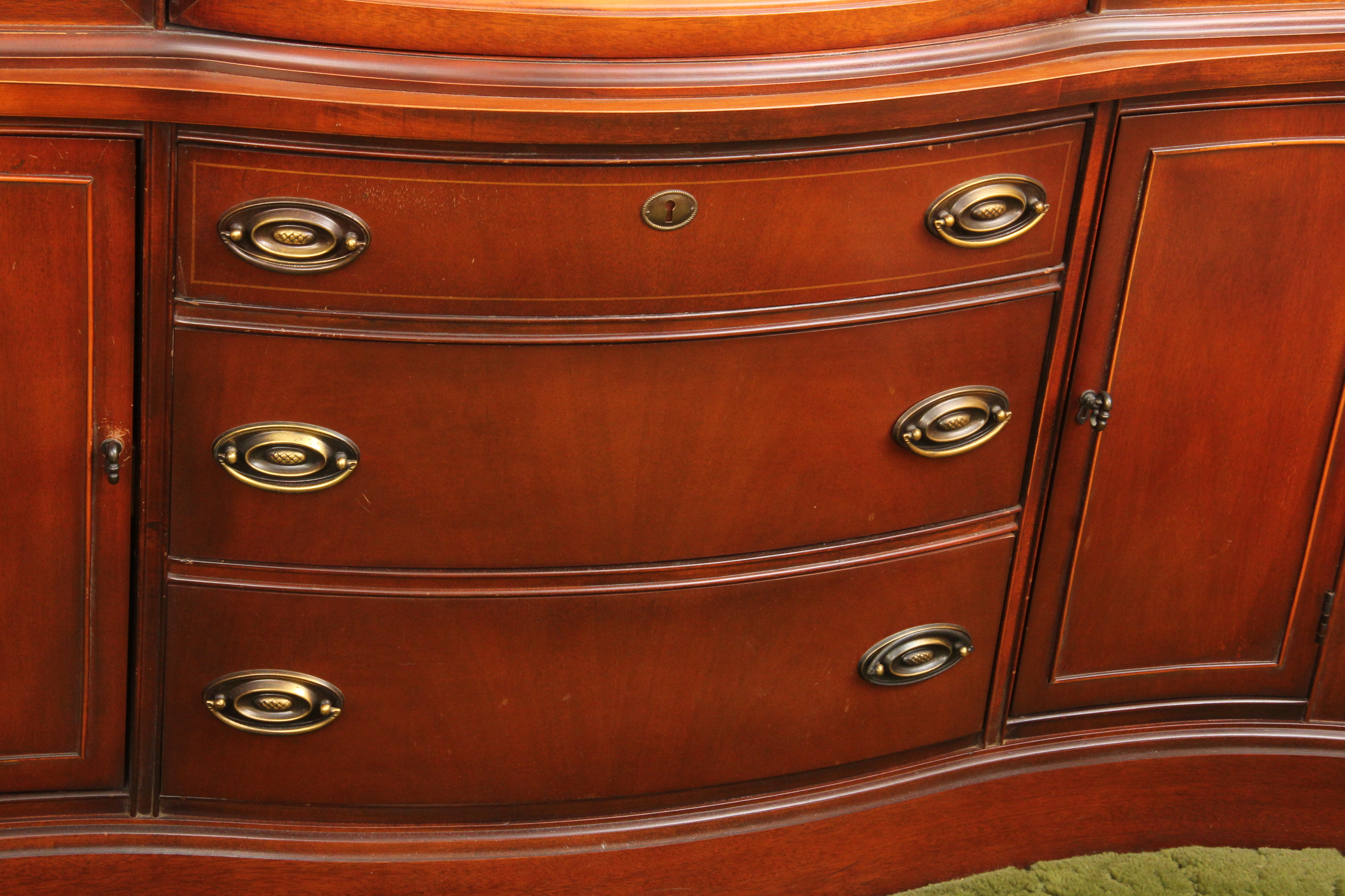 Vintage Bassett Furniture Mahogany Veneer China EBTH