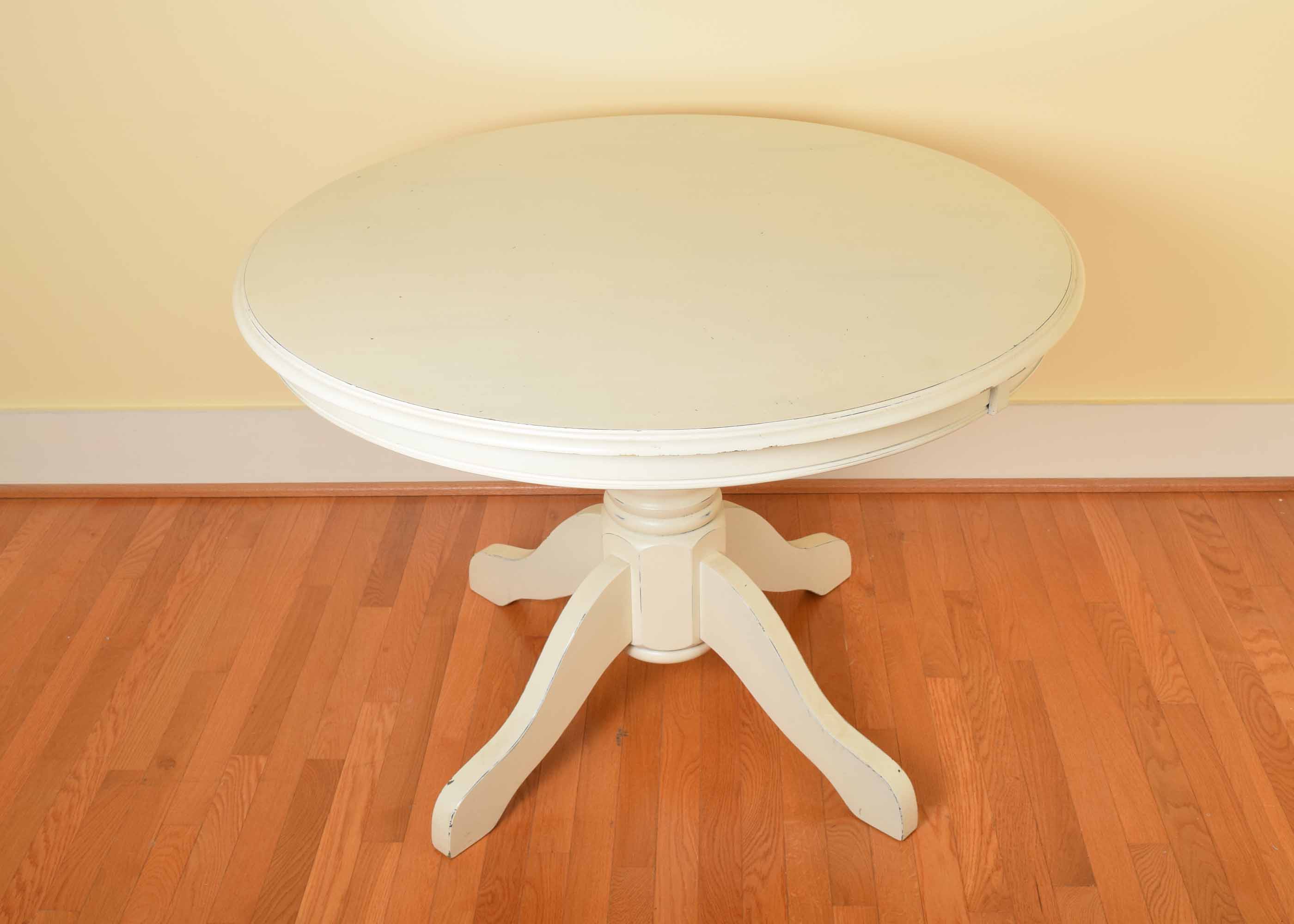 Pier One White Round Pedestal Table EBTH