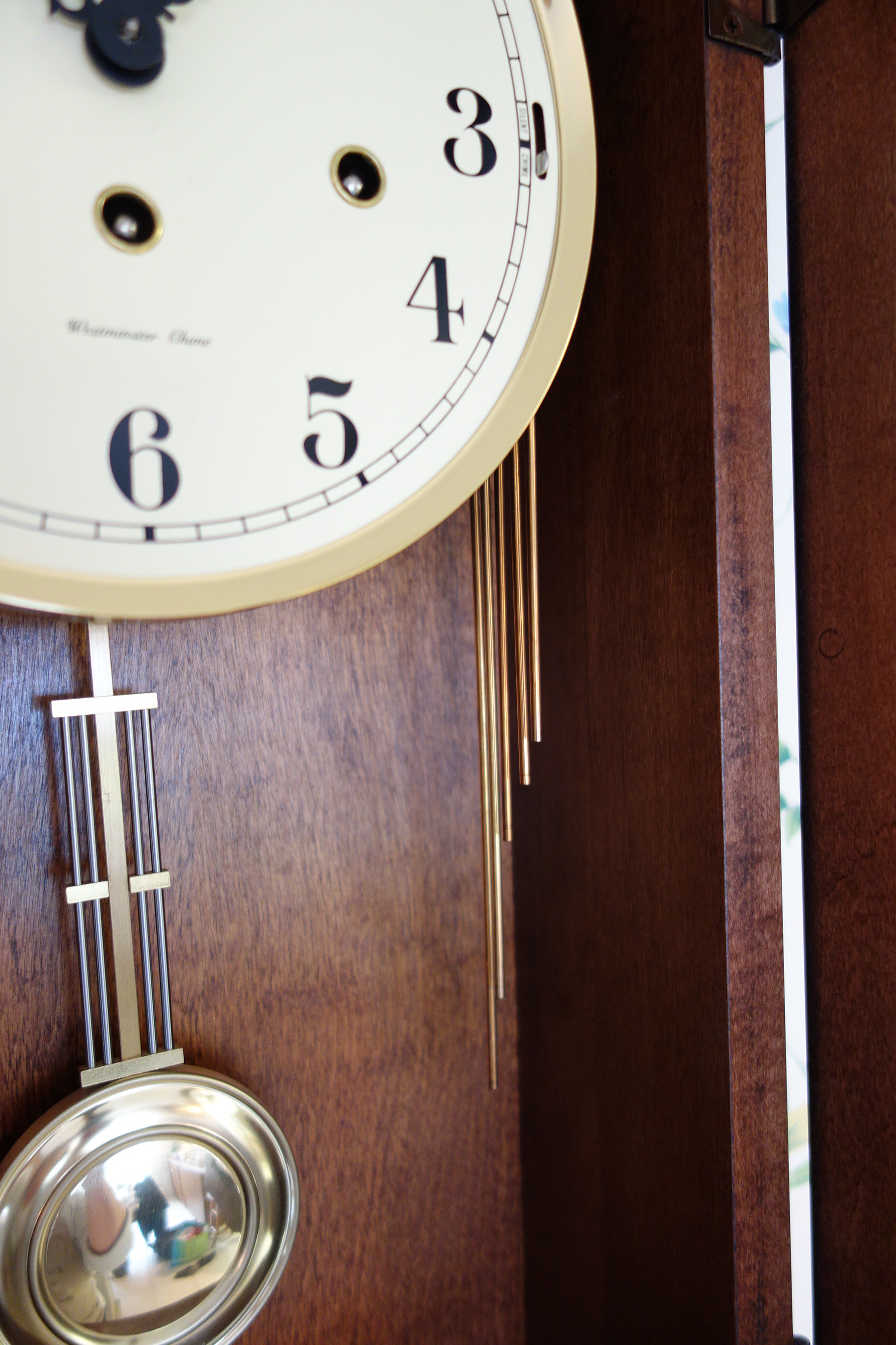 Howard Miller Key Wound "Pembrook" Wall Clock EBTH