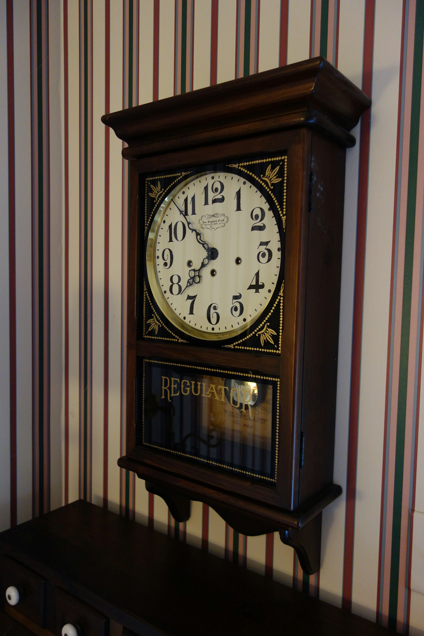 Vintage New England Eight Day Pendulum Wall Clock EBTH