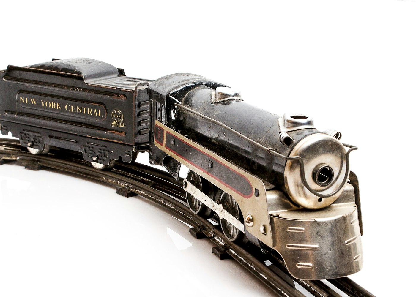 Vintage Louis Marx & Co. New York Central Tin Train Set Circa 1945 : EBTH