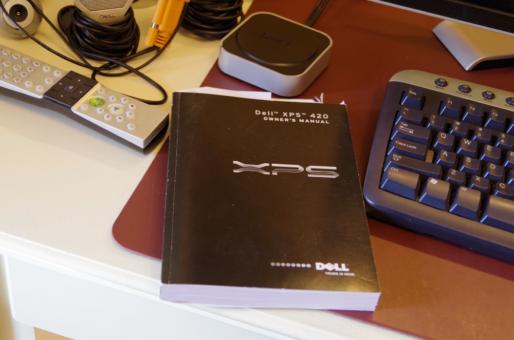 Dell XPS 420 Desktop Computer with Monitor, Keyboard and Speakers EBTH