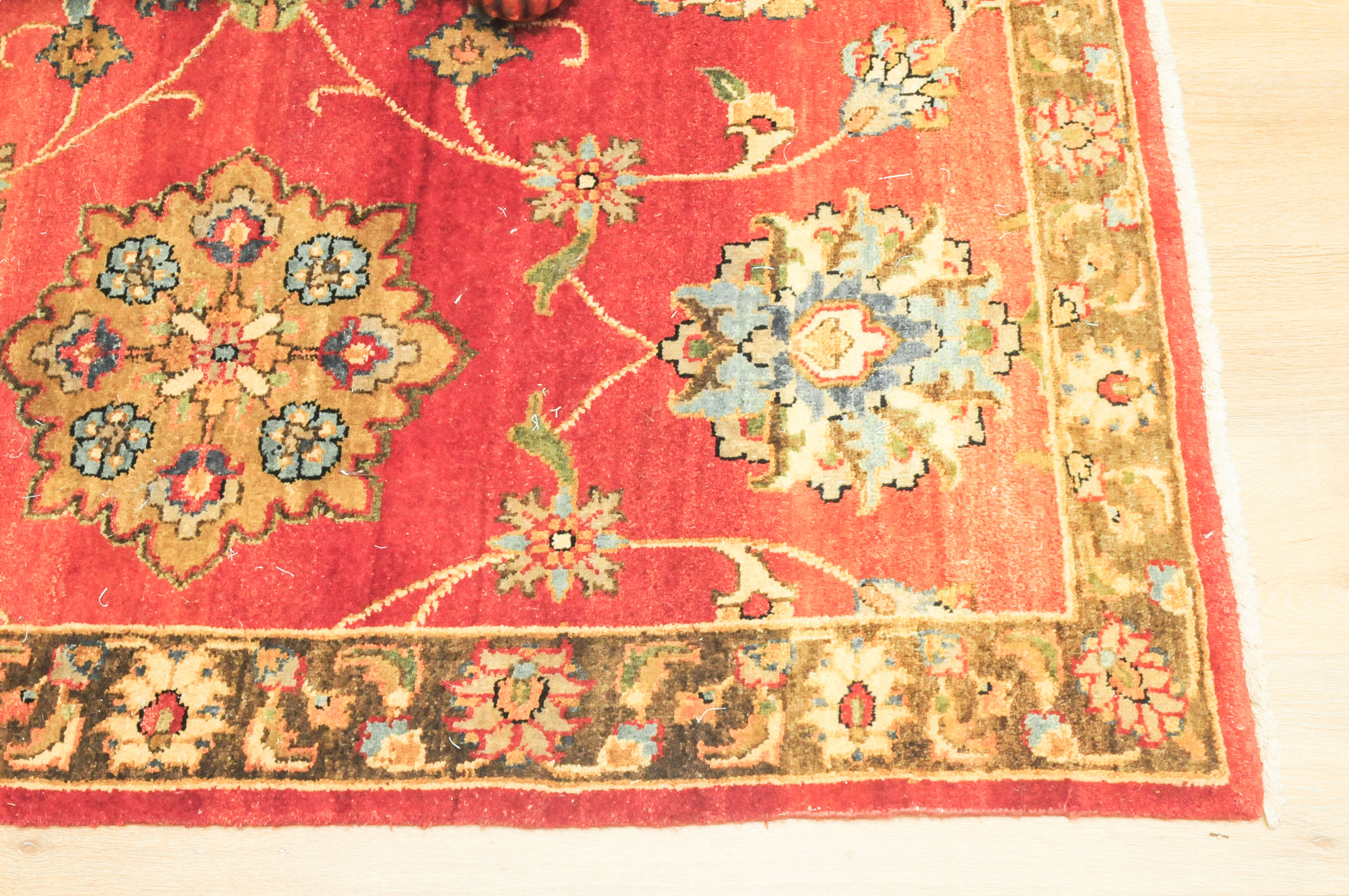 Persian Style Wool Area Rug EBTH