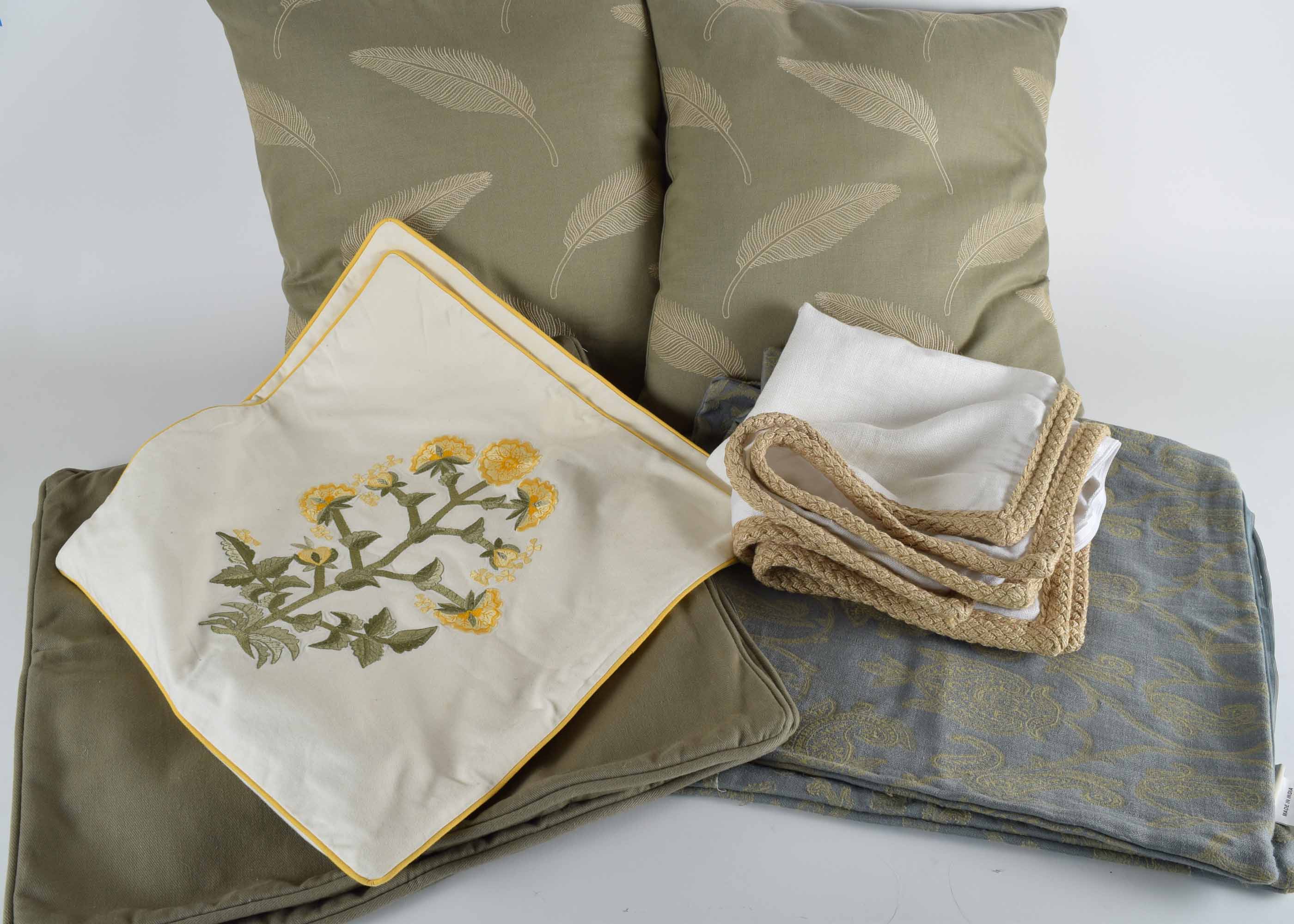 Pair Of 18 X 18 Down Pillow Insert And Four Pairs Pottery Barn