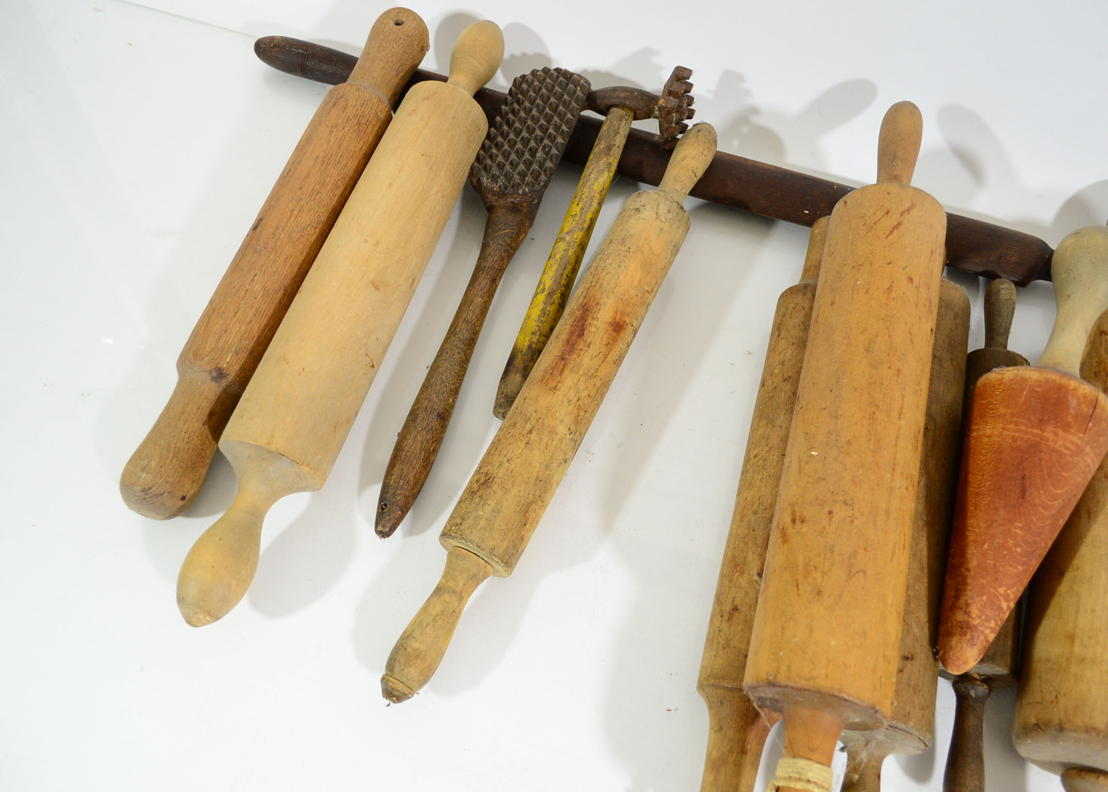 Collection of Vintage Rolling Pins EBTH