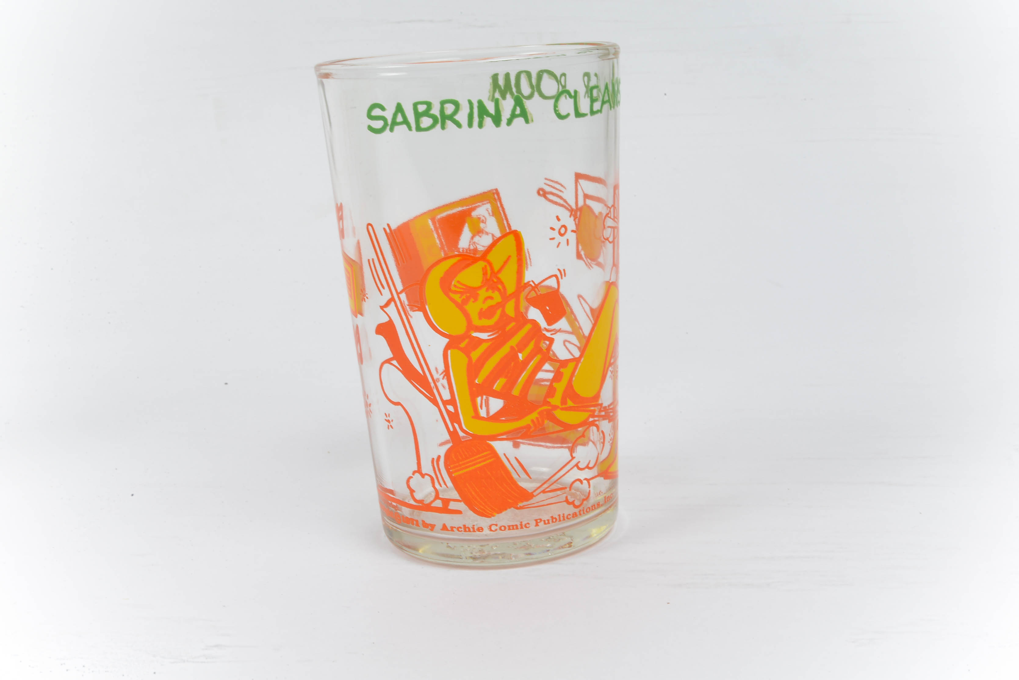 Warner Brothers Jughead Juice Glasses EBTH