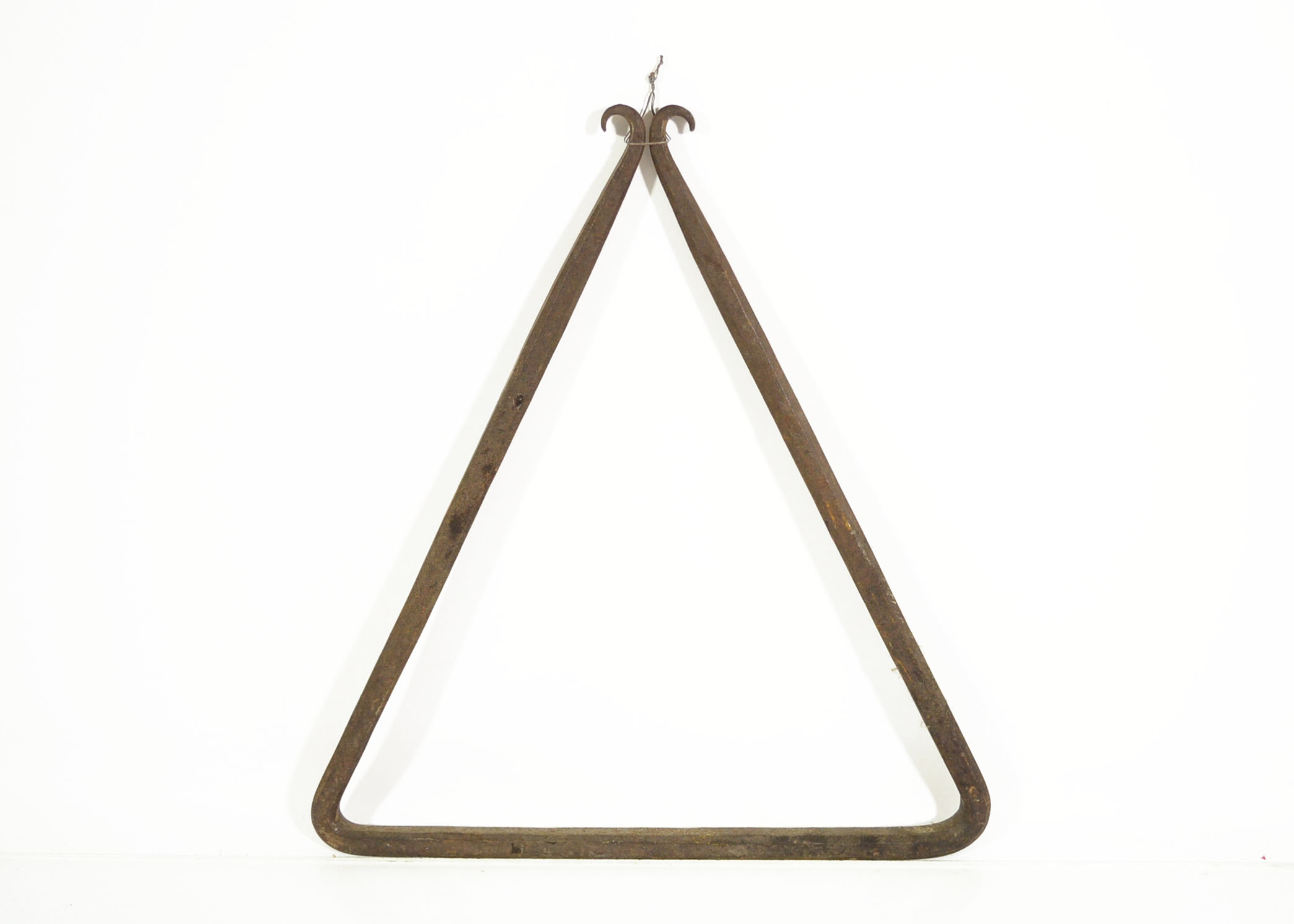 Vintage Cast Iron Triangle EBTH