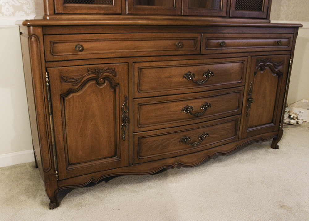 White Fine Furniture China Hutch EBTH