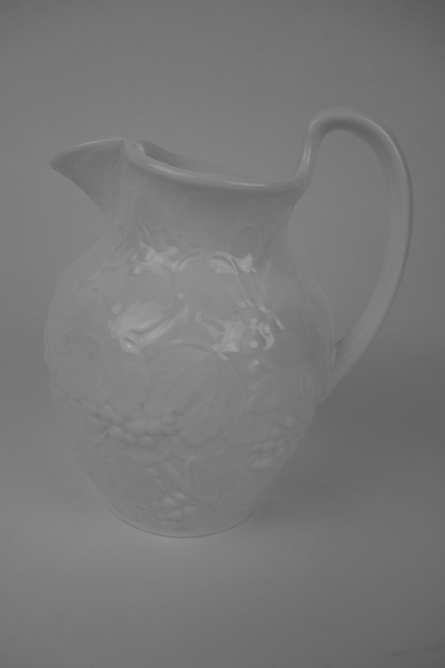Wedgwood China Strawberry & Vine Pitcher EBTH