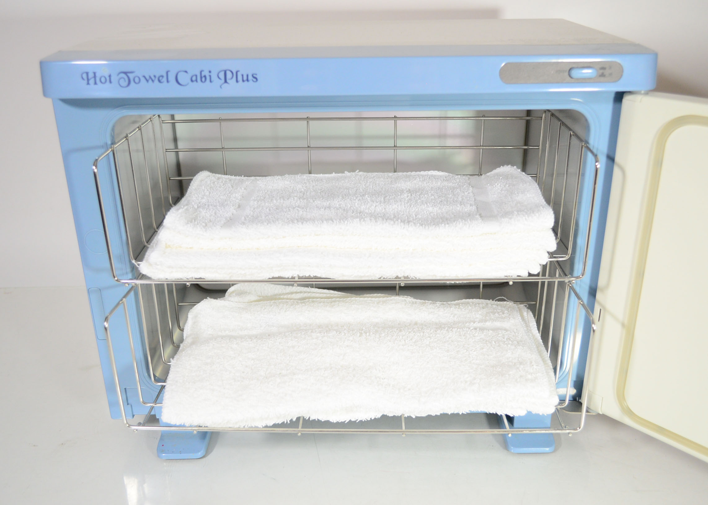 Hot Towel Cabi Plus and Decorative Tray EBTH