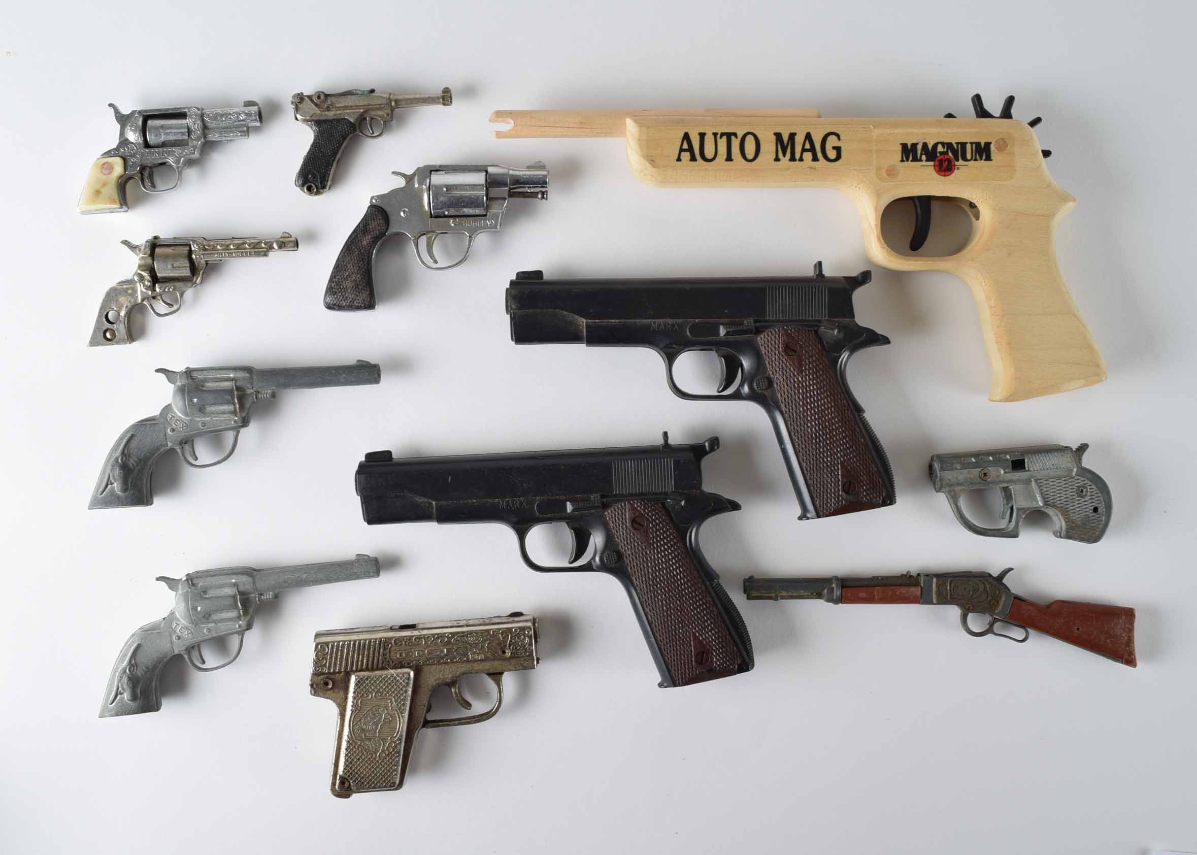 Collection of Vintage Toy Guns EBTH