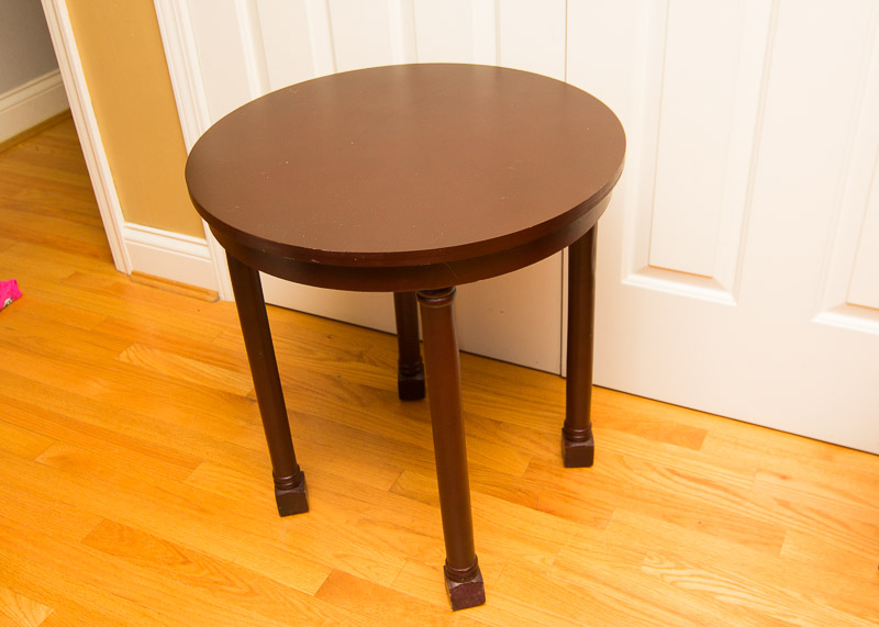 The Bombay Company Folding End Table EBTH
