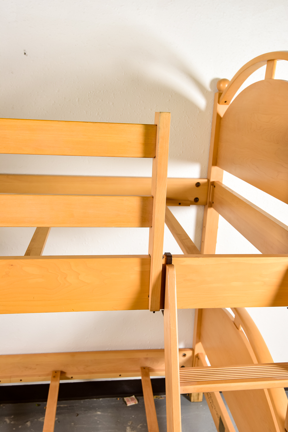 Ethan Allen Maple Bunk Beds EBTH