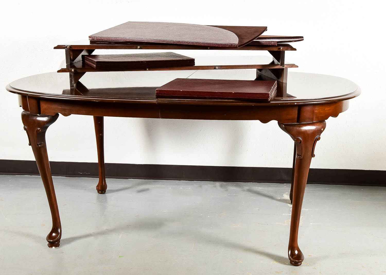 Ethan Allen Oval Dining Room Table EBTH