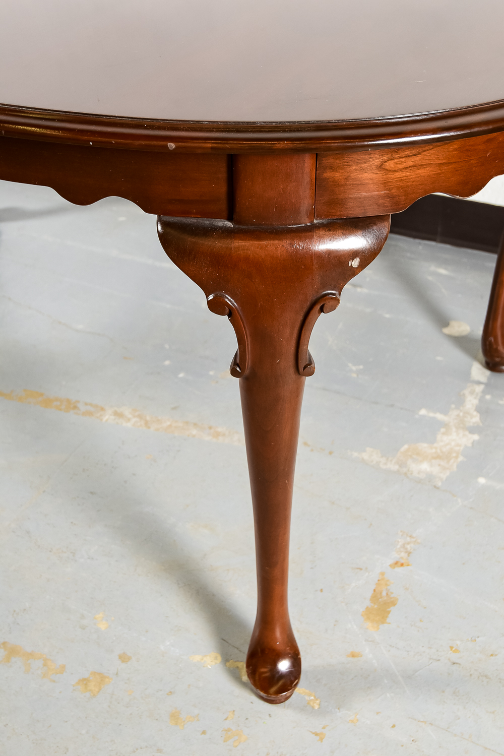 Ethan Allen Oval Dining Room Table EBTH