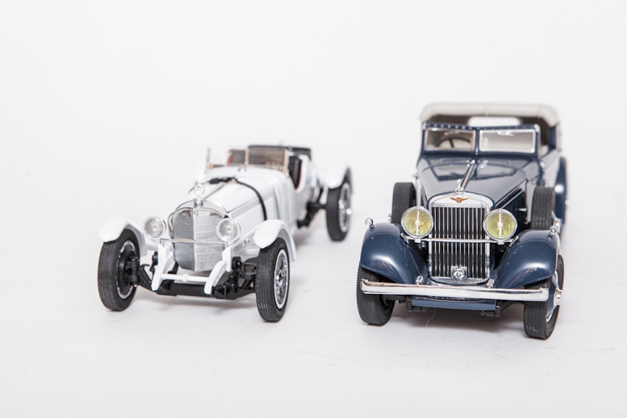 Collection of Model Cars by Danbury Mint | EBTH