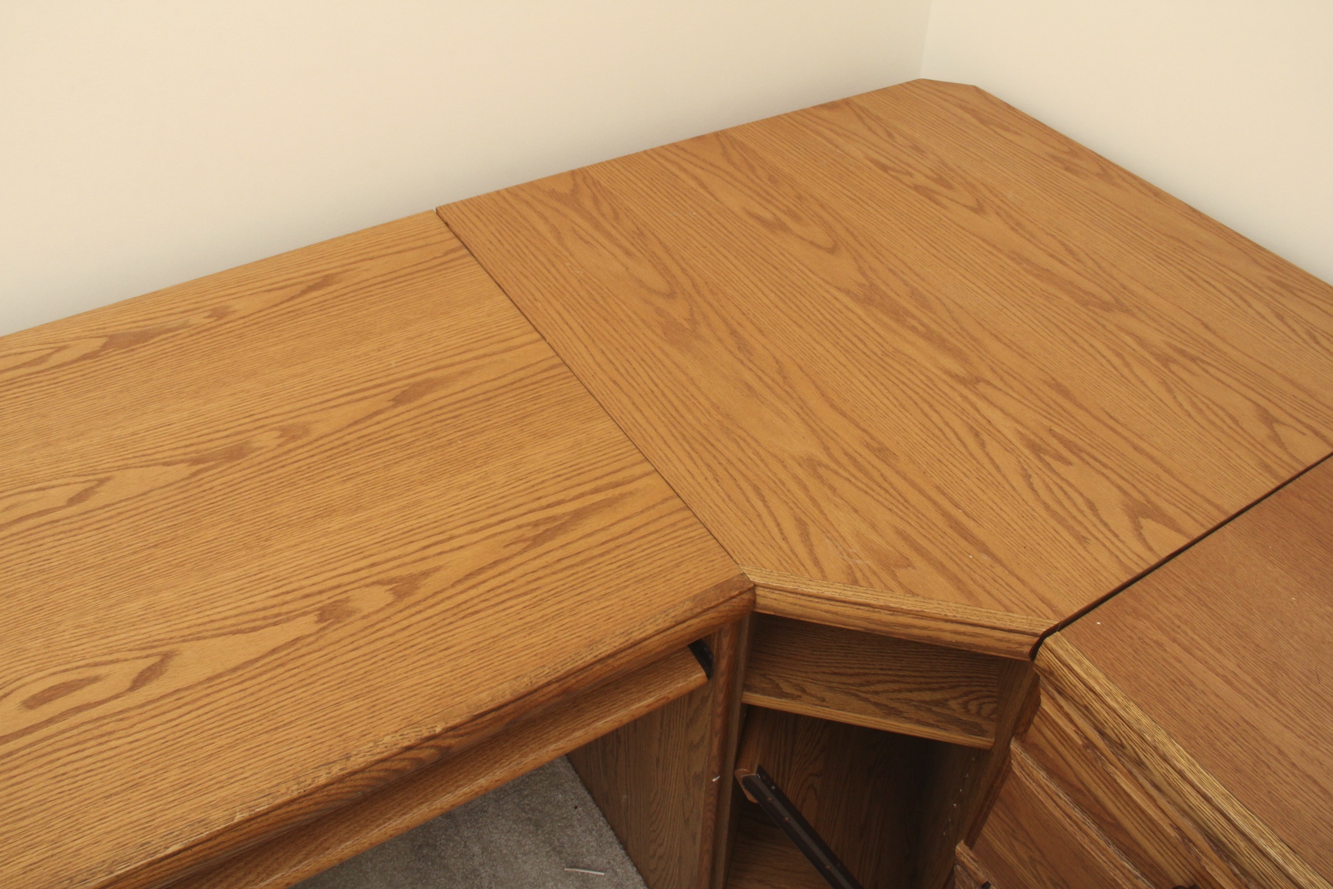 Palliser LShaped Oak Desk EBTH
