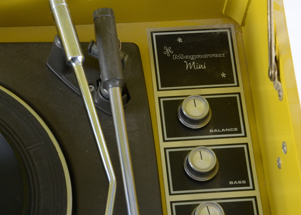 1971 "Magnavox Mini" Portable Record Player with Records EBTH