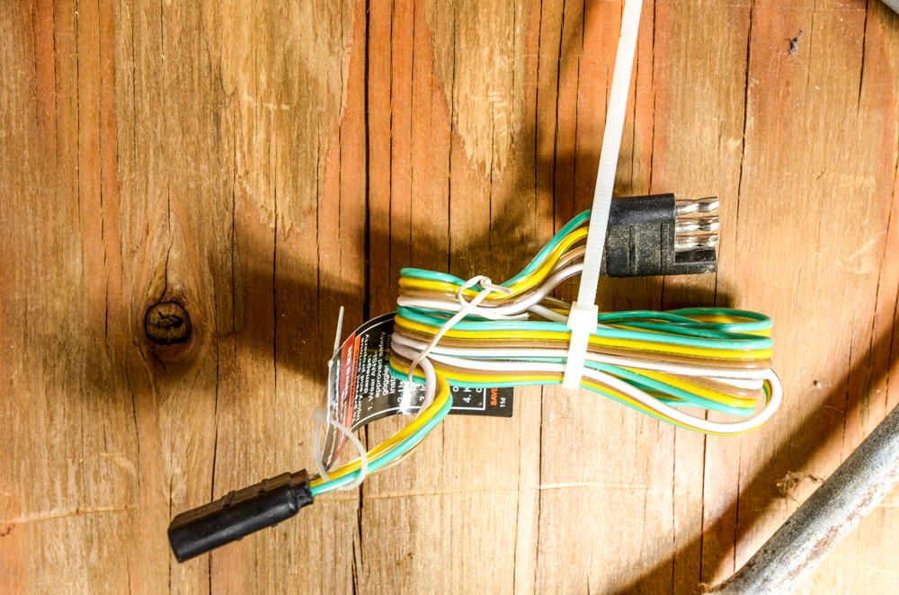 Haul Master Folding Utility Trailer | EBTH