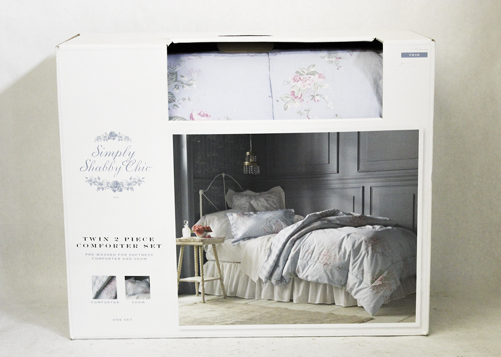 Rachel Ashwell "Simply Shabby Chic" Twin Comforter Set EBTH