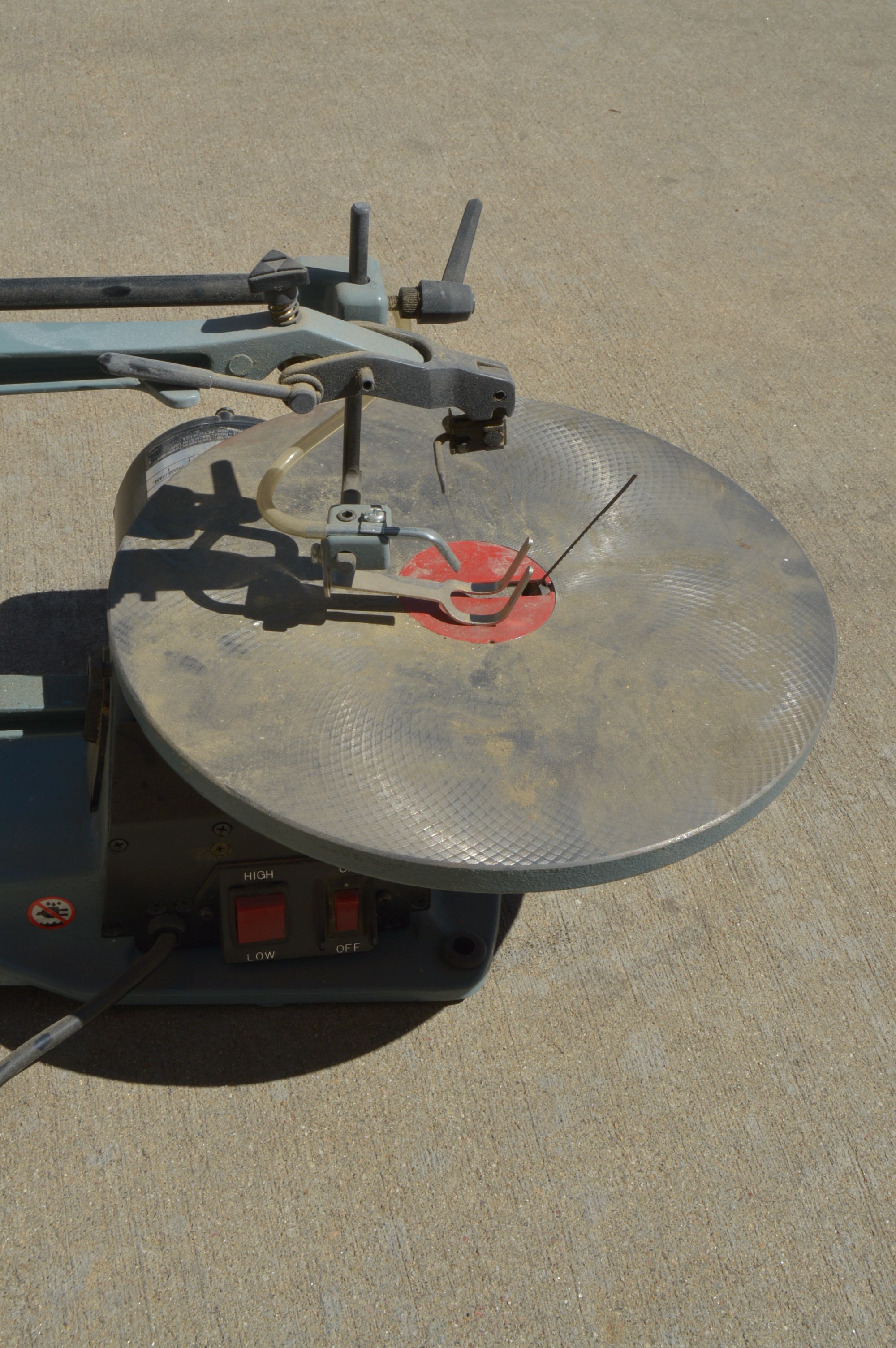 Delta Scroll Saw and Stand EBTH